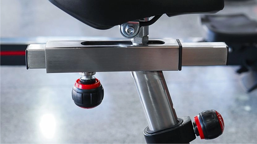 Ajuste de inclinação e distância do banco da Bicicleta Ergométrica - Air Bike - Consport